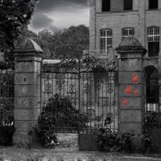 Gruselhaus Image by Dirk Wolter